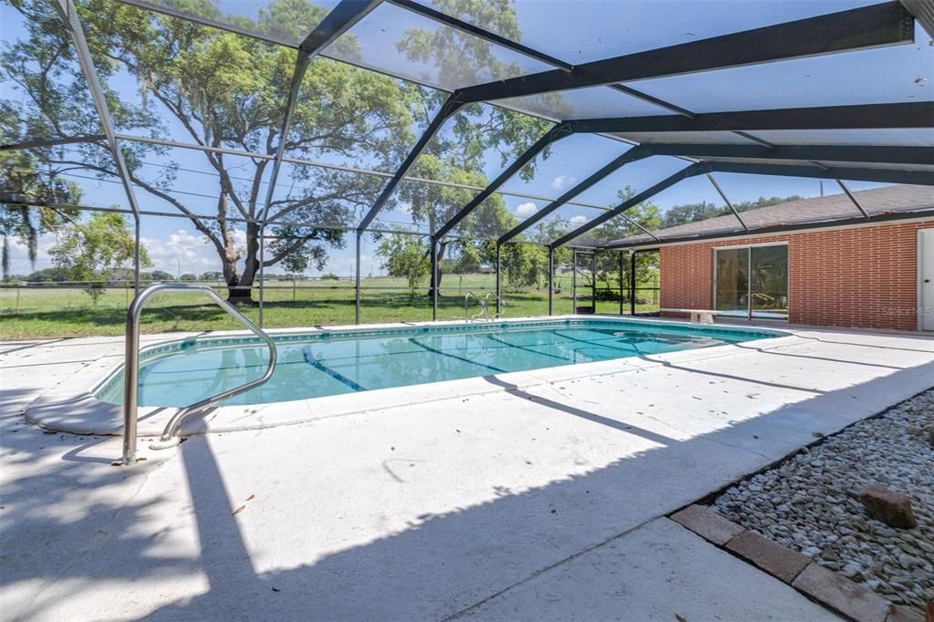 En Venta: $425,000 (5 camas, 3 baños, 3091 Pies cuadrados)