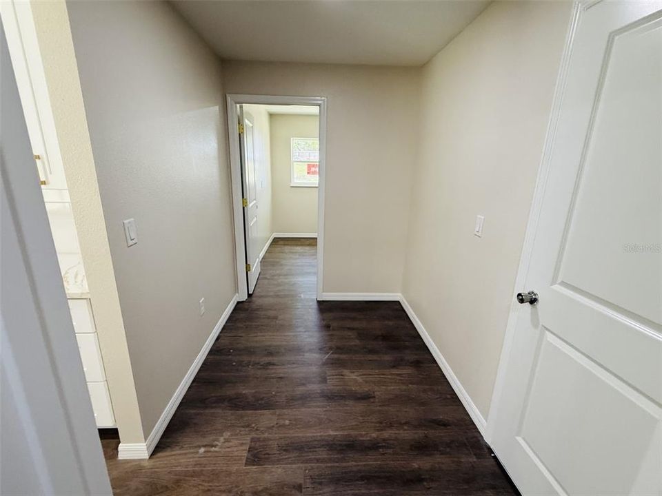 For Sale: $354,900 (3 beds, 2 baths, 1682 Square Feet)