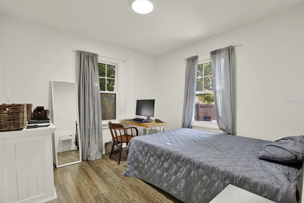 En Venta: $359,000 (3 camas, 1 baños, 1039 Pies cuadrados)