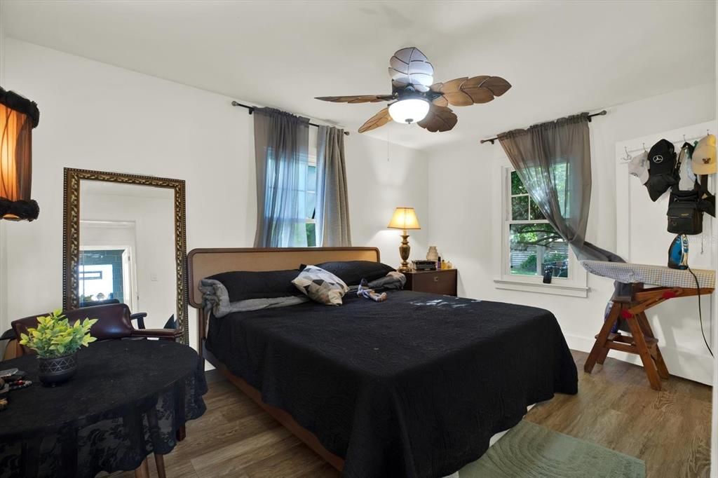 En Venta: $359,000 (3 camas, 1 baños, 1039 Pies cuadrados)