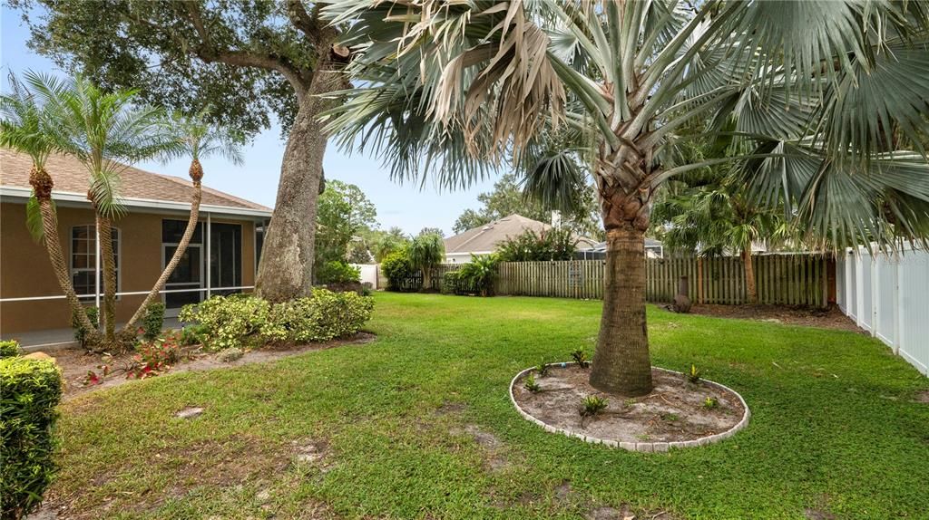 For Sale: $549,000 (4 beds, 2 baths, 2806 Square Feet)