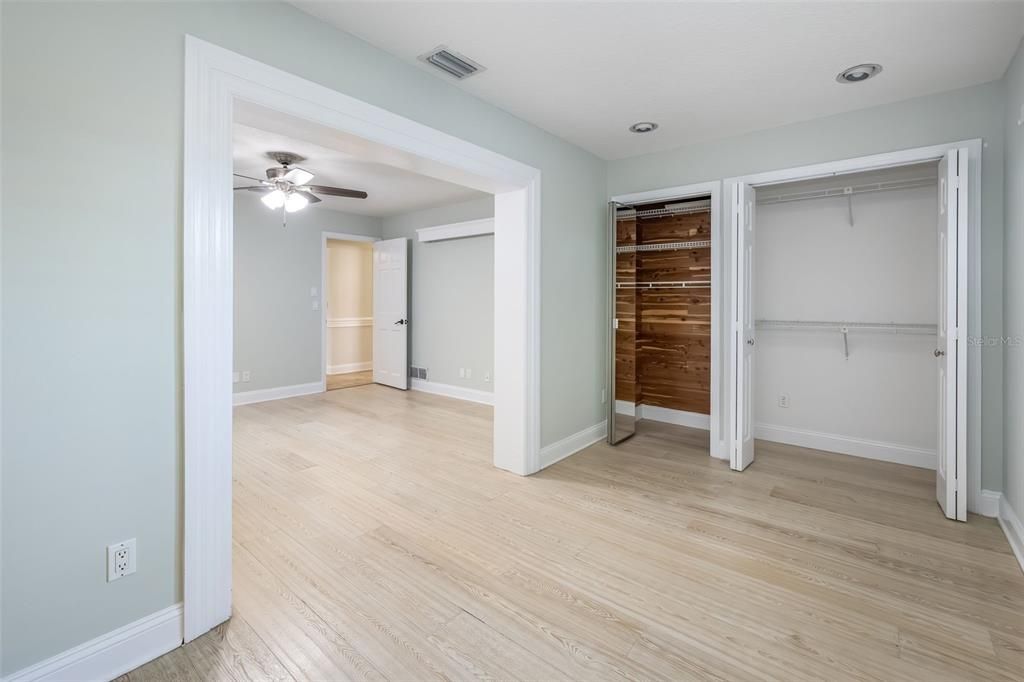 For Sale: $979,000 (3 beds, 3 baths, 3516 Square Feet)