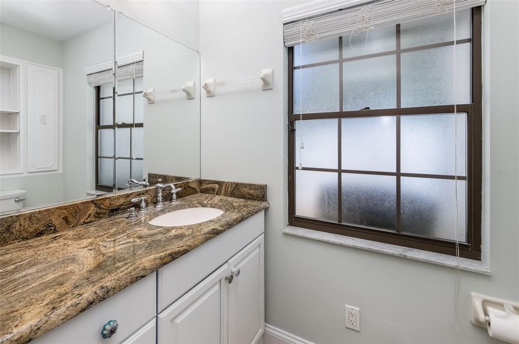 For Sale: $979,000 (3 beds, 3 baths, 3516 Square Feet)