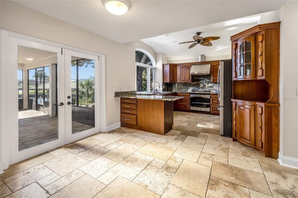 For Sale: $979,000 (3 beds, 3 baths, 3516 Square Feet)
