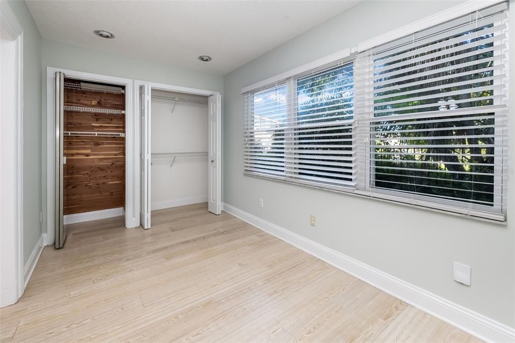 For Sale: $979,000 (3 beds, 3 baths, 3516 Square Feet)