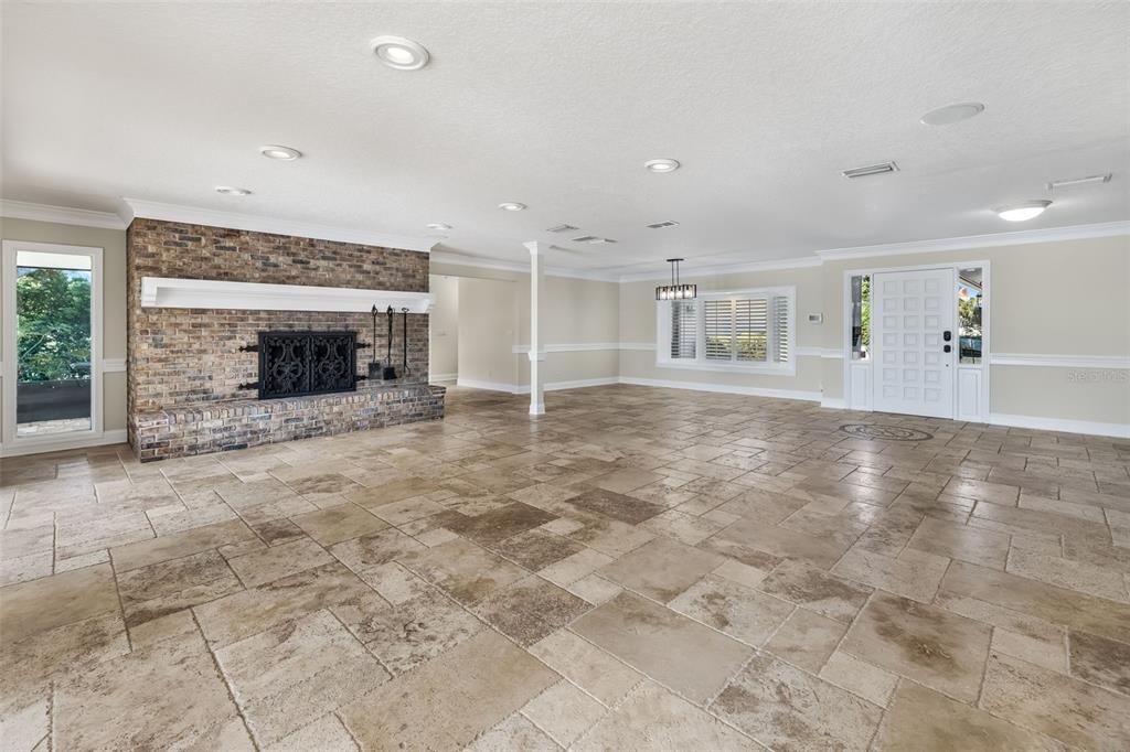 For Sale: $979,000 (3 beds, 3 baths, 3516 Square Feet)