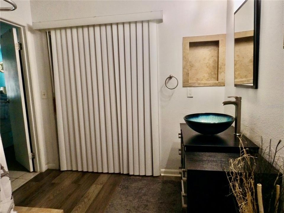 En Venta: $410,000 (3 camas, 2 baños, 1484 Pies cuadrados)