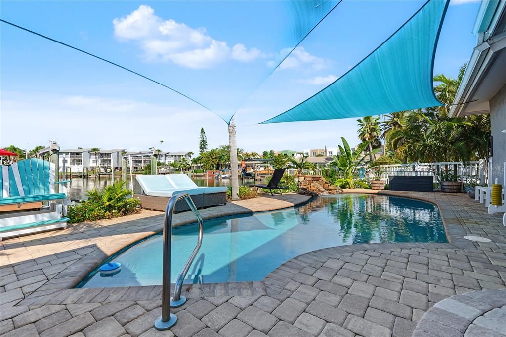 En Venta: $1,599,000 (3 camas, 2 baños, 2864 Pies cuadrados)