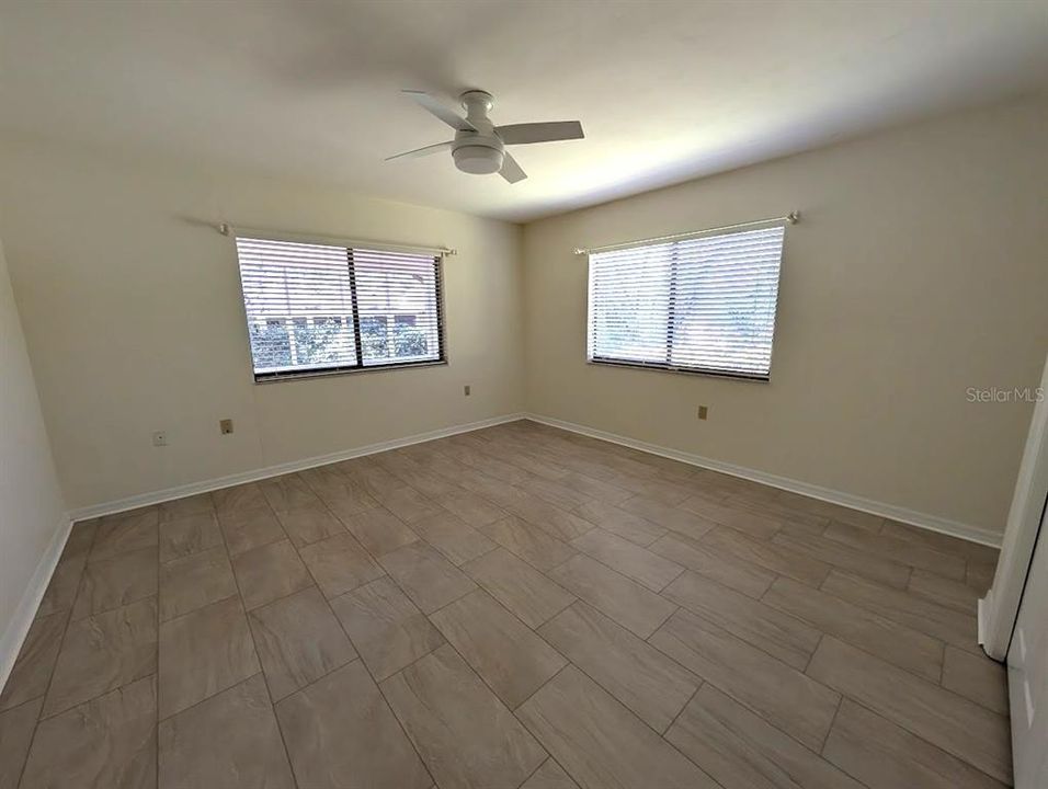 For Rent: $2,300 (3 beds, 2 baths, 2158 Square Feet)