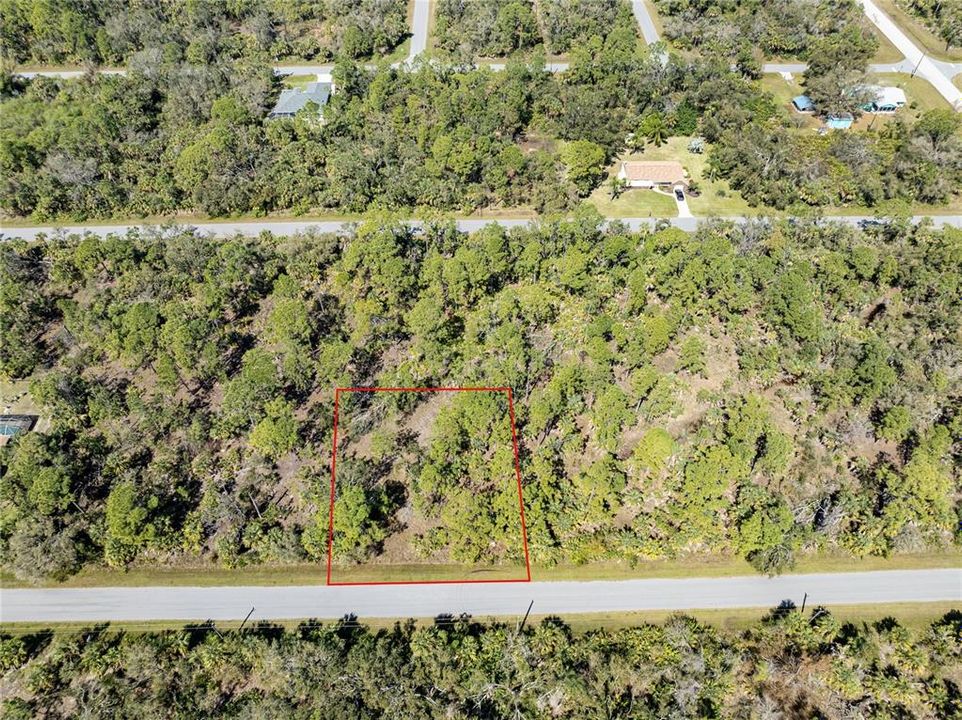 待售: $39,900 (0.27 acres)