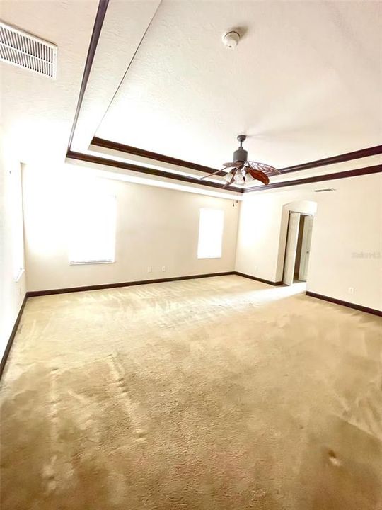 For Rent: $2,495 (4 beds, 2 baths, 2967 Square Feet)