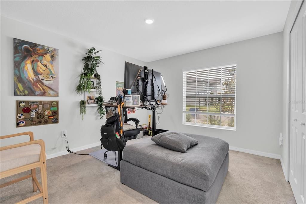 For Rent: $3,000 (4 beds, 2 baths, 1817 Square Feet)