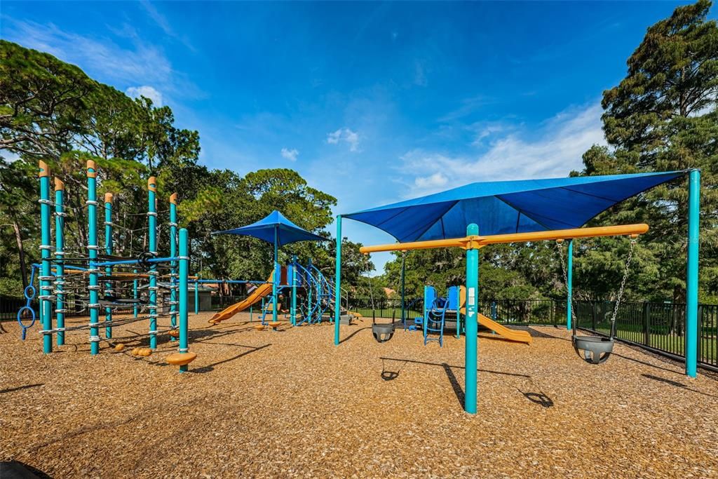 For Sale: $369,900 (2 beds, 2 baths, 1110 Square Feet)