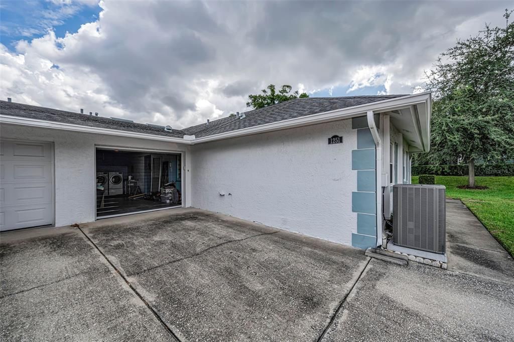 For Sale: $369,900 (2 beds, 2 baths, 1110 Square Feet)