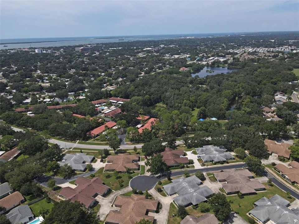 For Sale: $369,900 (2 beds, 2 baths, 1110 Square Feet)