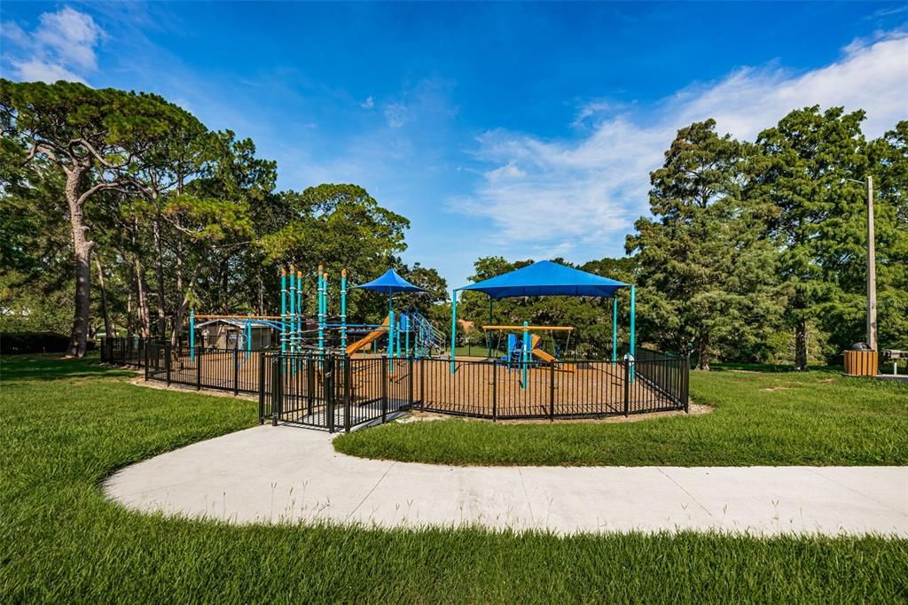 For Sale: $369,900 (2 beds, 2 baths, 1110 Square Feet)