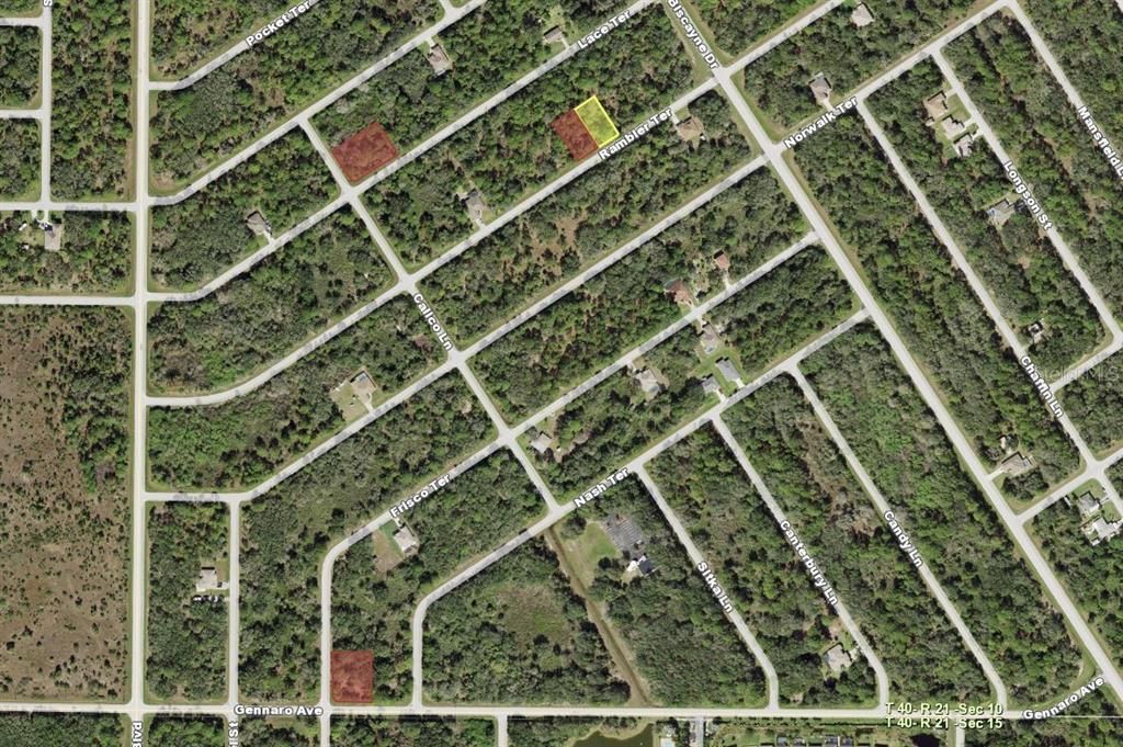 На продажу: $79,900 (0.46 acres)