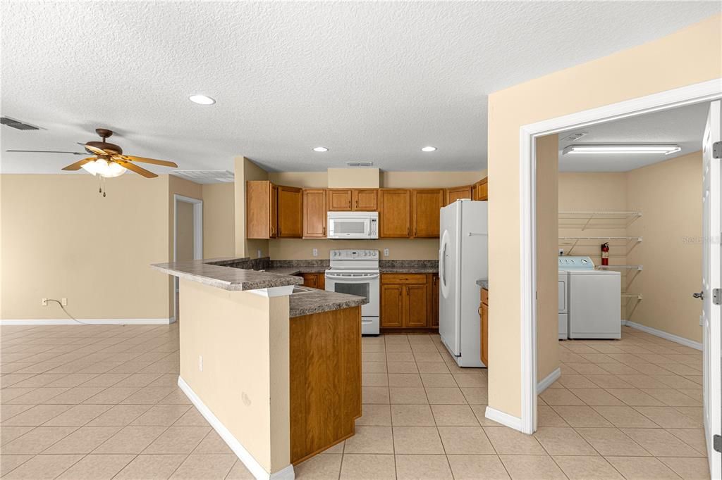 En Venta: $349,990 (3 camas, 2 baños, 1850 Pies cuadrados)
