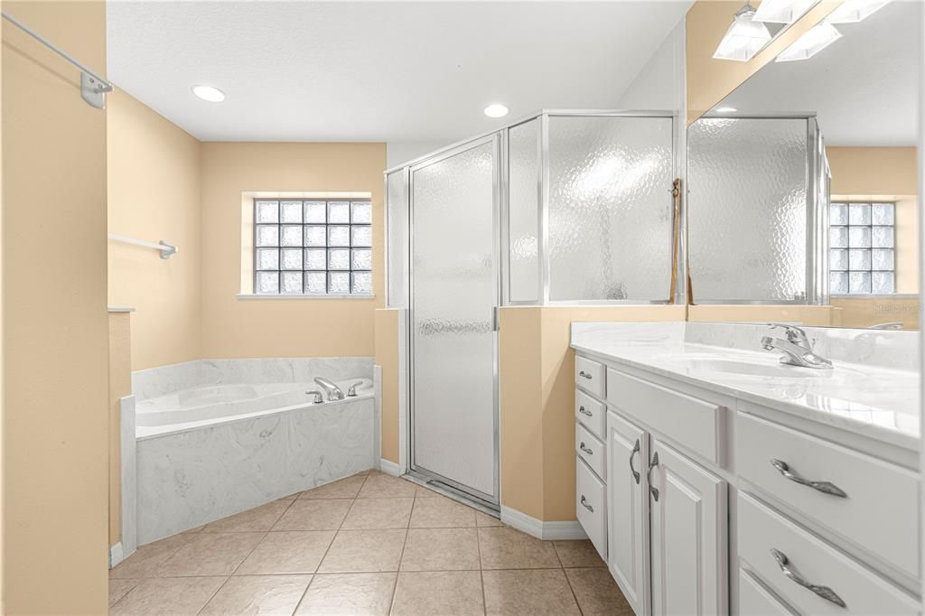 En Venta: $349,990 (3 camas, 2 baños, 1850 Pies cuadrados)