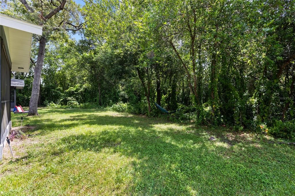 For Sale: $315,000 (3 beds, 2 baths, 2044 Square Feet)