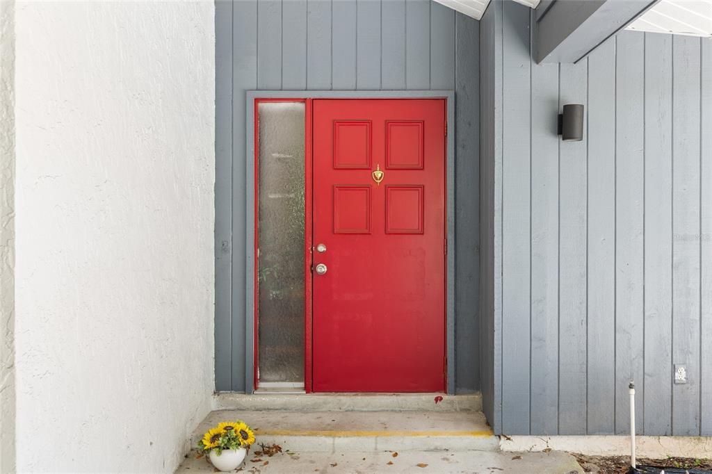 For Sale: $315,000 (3 beds, 2 baths, 2044 Square Feet)