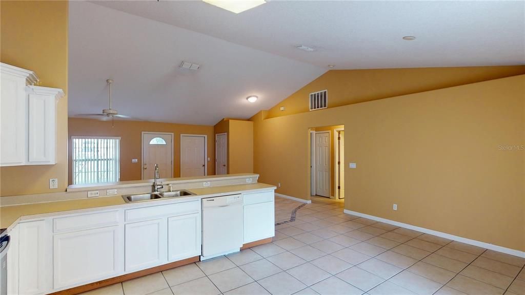 For Sale: $549,900 (6 beds, 0 baths, 2775 Square Feet)
