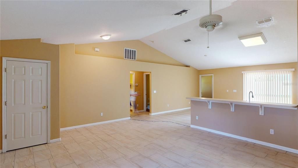 For Sale: $549,900 (6 beds, 0 baths, 2775 Square Feet)
