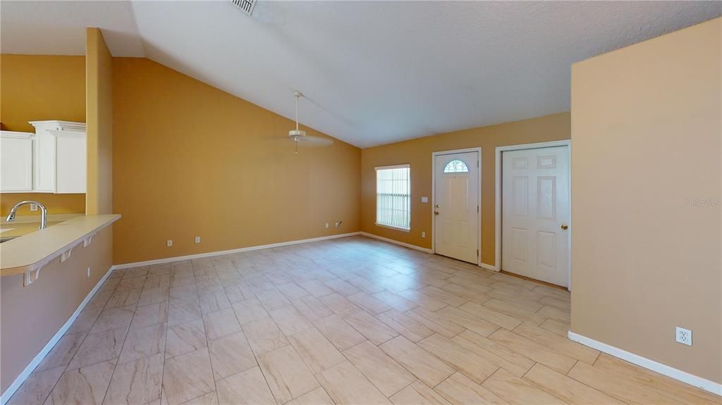 For Sale: $549,900 (6 beds, 0 baths, 2775 Square Feet)