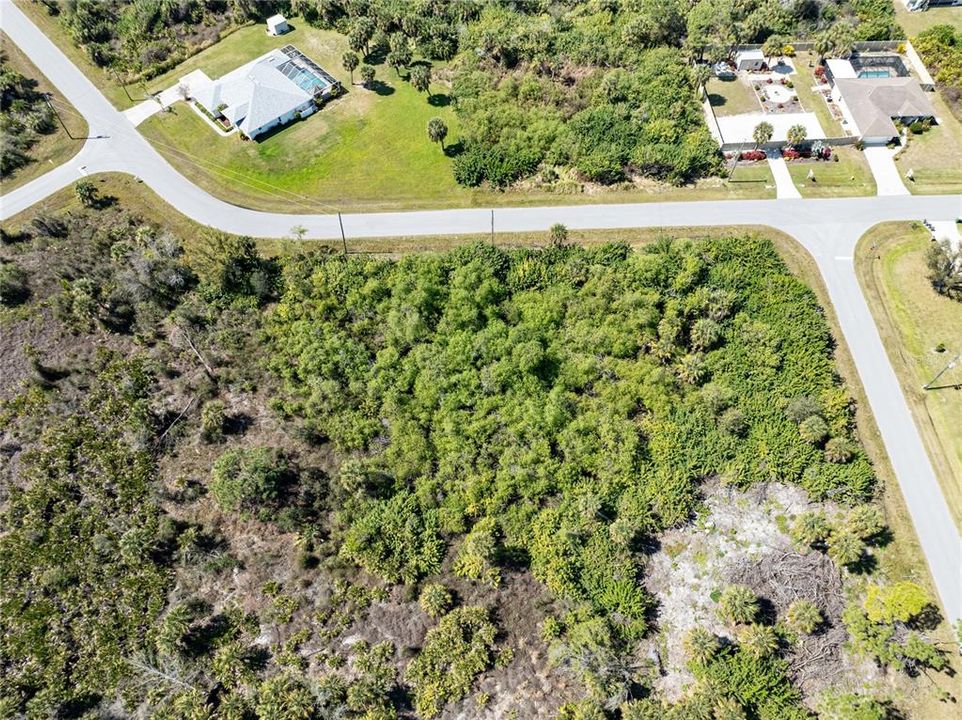 待售: $39,900 (0.23 acres)