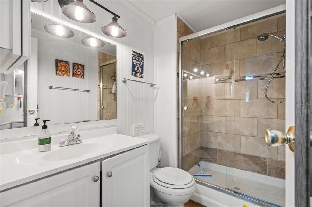 For Sale: $172,900 (2 beds, 2 baths, 960 Square Feet)