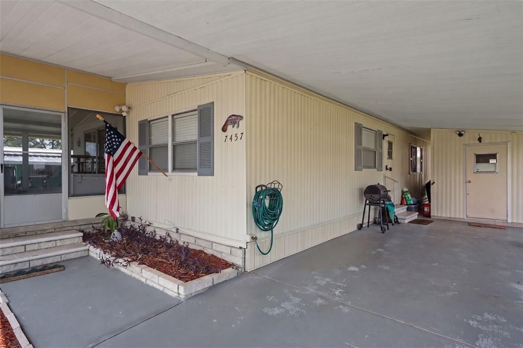 For Sale: $172,900 (2 beds, 2 baths, 960 Square Feet)