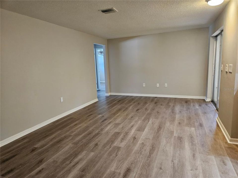 For Sale: $406,500 (4 beds, 2 baths, 1771 Square Feet)