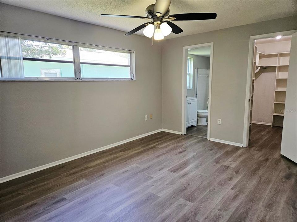 For Sale: $406,500 (4 beds, 2 baths, 1771 Square Feet)