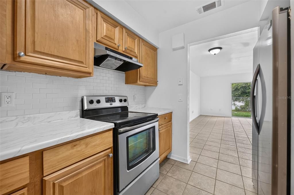 En Venta: $555,000 (0 camas, 0 baños, 2112 Pies cuadrados)