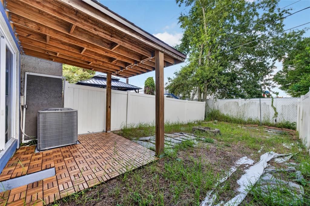 En Venta: $555,000 (0 camas, 0 baños, 2112 Pies cuadrados)