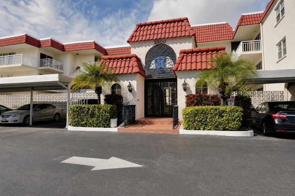 En Venta: $1,300,000 (3 camas, 2 baños, 1622 Pies cuadrados)