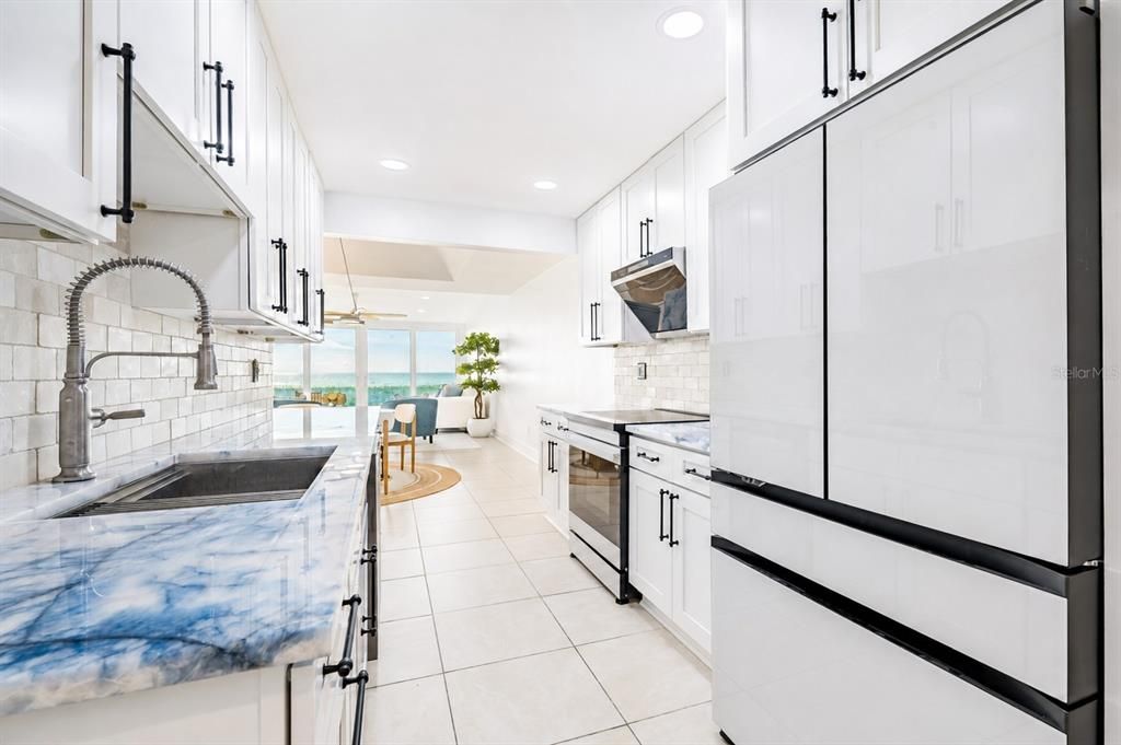En Venta: $1,300,000 (3 camas, 2 baños, 1622 Pies cuadrados)