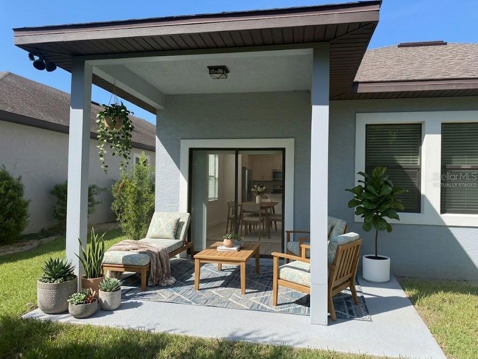 For Sale: $299,000 (3 beds, 2 baths, 1740 Square Feet)