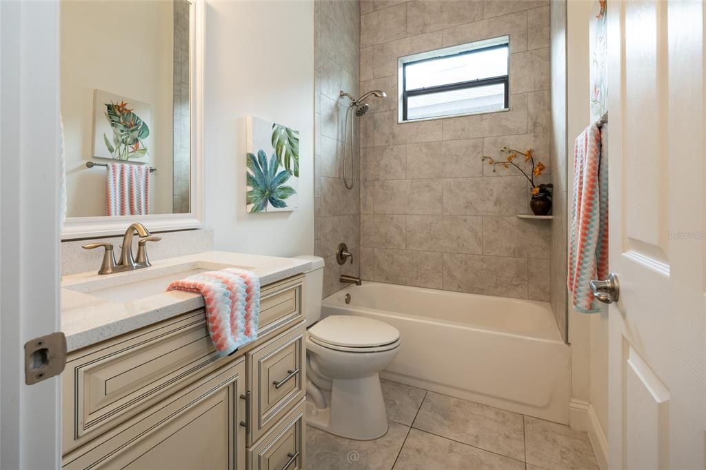 For Sale: $299,000 (3 beds, 2 baths, 1740 Square Feet)