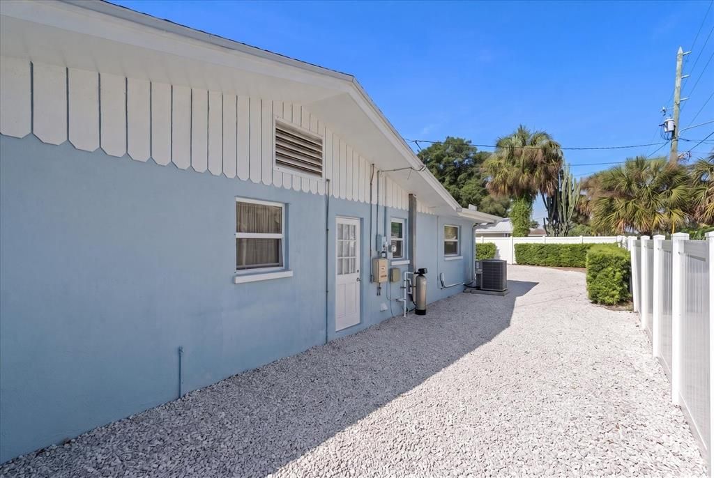 En Venta: $575,000 (3 camas, 2 baños, 1728 Pies cuadrados)