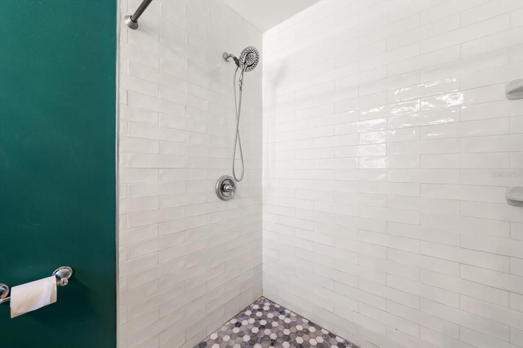En Venta: $575,000 (3 camas, 2 baños, 1728 Pies cuadrados)
