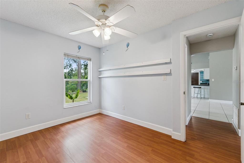 For Sale: $349,000 (3 beds, 2 baths, 1168 Square Feet)