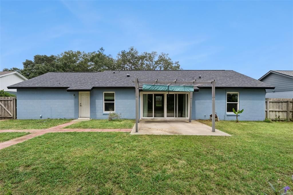 For Sale: $349,000 (3 beds, 2 baths, 1168 Square Feet)