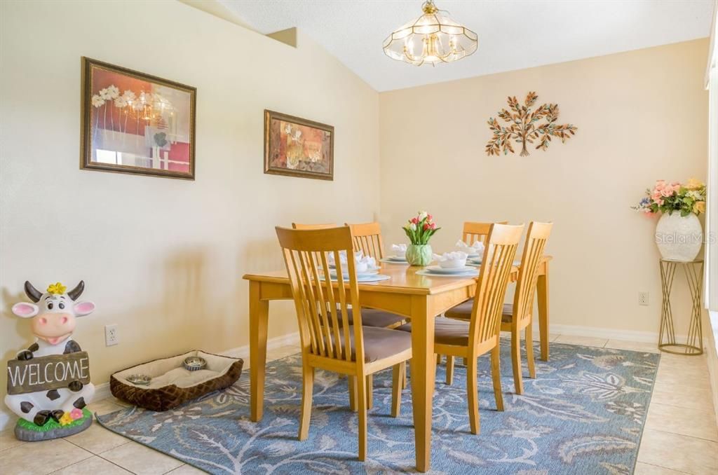 En Venta: $455,000 (4 camas, 3 baños, 1791 Pies cuadrados)
