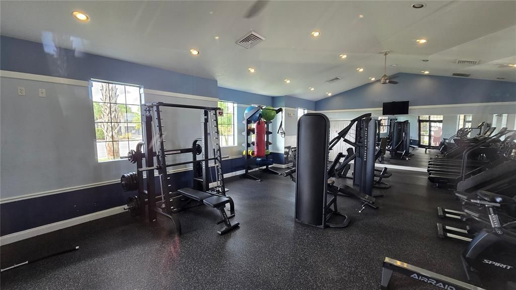 For Sale: $300,000 (2 beds, 2 baths, 1464 Square Feet)