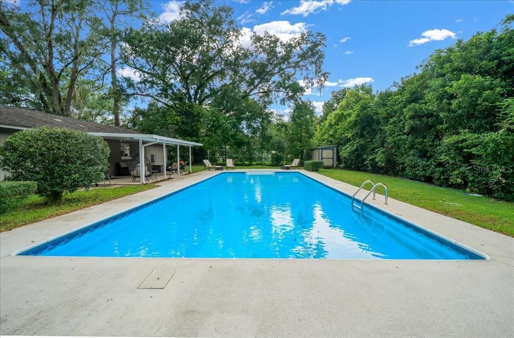 На продажу: $244,900 (3 спален, 1 ванн, 1404 Квадратных фут)
