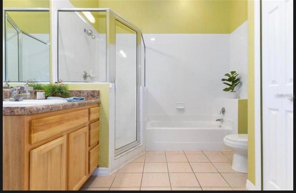 En Venta: $230,000 (3 camas, 2 baños, 1700 Pies cuadrados)