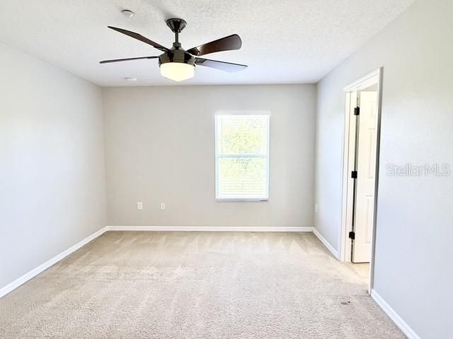 В аренду: $2,295 (3 спален, 2 ванн, 1647 Квадратных фут)