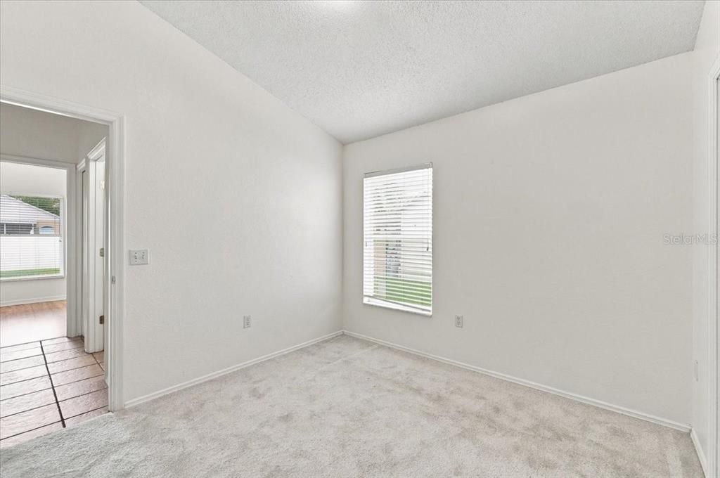 Activo con contrato: $239,900 (3 camas, 2 baños, 1126 Pies cuadrados)