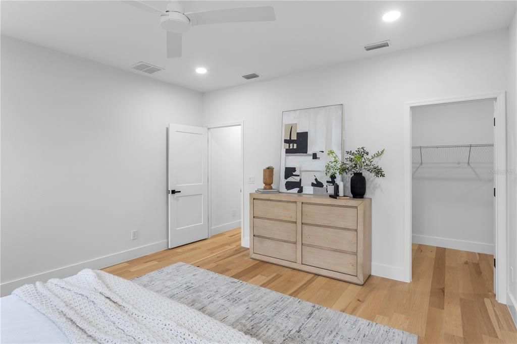 For Rent: $5,000 (4 beds, 3 baths, 2827 Square Feet)
